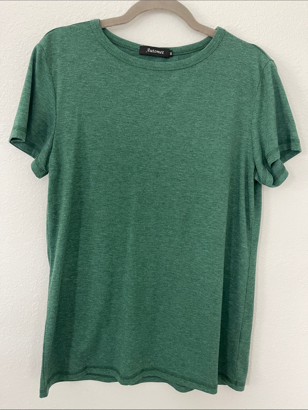 Automet Women's Heather Green Crew Tee. Size M